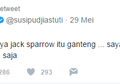 Kocak, Ditanya Soal Meme Tenggelamkan Kapal Jack Sparrow, Ini Jawaban Menteri Susi