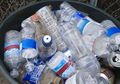 Ngeri, Ternyata Ini Bahayanya Kalau Sering Isi Ulang Botol Plastik