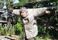 Gaya Foto Absurd Nenek 89 Tahun Ini Bisa Jadi Referensimu. Daripada Selfie Gayanya Gitu-Gitu Aja!
