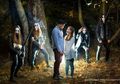 Anti Mainstream, Pasangan Ini Foto Pre Wedding Dikelilingi Band Metal!