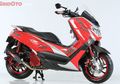 Ada Apa Nih, Stiker di Yamaha NMAX Terbalik Semua. Ikutan Customaxi?