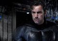 Pertanda Ben Affleck Bakal Cabut Dari Film Batman Semakin Kuat.