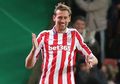 Selain Peter Crouch, Ini Dia 8 Pemain Sepak Bola yang Tingginya Lebih dari 2 Meter