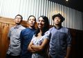 Album Colours Mocca Udah Berusia 10 Tahun! Intip Yuk Kemasannya Yang Unik Banget