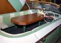 Unik! 3 Restoran Ini Bertema Mobil Klasik nan Elegan