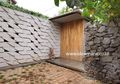 Percantik Fasad: Ekspos Beton Aerasi Serupa Batik