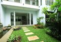 Selain Pakai Bunga, Ini Tips Mempercantik Taman di Rumah