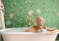 Stunning! Intip Hunian Milik Poppy Delevingne, Pemain Film Kingsman: The Golden Circle