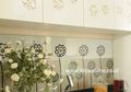 Pantry Mungil Berhias Pahatan Bunga