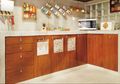 Yuk! Buat Aksen Laut di Kabinet Kitchen Set