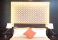 Kamar Beraksen Polkadot Berbingkai TL