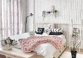 Simple Walk in Closet di Kamar Tidur Rustic - Skandinavia Ala @rumah.santai