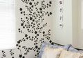 Kamar Tidur Berhias Wall Sticker
