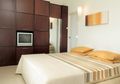 Tampilan Kompak Kamar Tidur