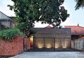 Meski Bekas Garasi dan Dapur, Rumah Ini Justru Terlihat Artsy, Idaman!