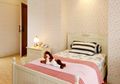 Penuh Bunga Di Dalam Kamar Pink