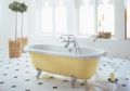 Mandi di Kamar Mandi Kotak