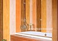 Kamar Mandi Ala Spa Dibuat dari Kayu Komposit
