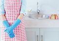 Cara Membersihkan Sink yang Benar Menggunakan Baking Soda