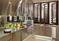 Mewahnya Desain Dapur Modern Berbalut Stainless Steel