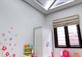 Plafon Bergaris, Inspirasi pada Rumah Minimalis Tropis