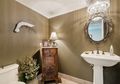 7 Inspirasi Desain Powder Room Cantik