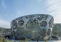 Desain Fasad Bermotif Mawar Pertama ada di Beijing