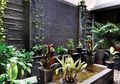Berkesan Natural! Kamu Pasti Enggak Nyangka, Kolam Satu Ini dari Material Bekas