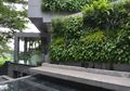 Vertical Garden Peneduh Fasad