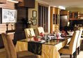 Ruang Makan Ala Hotel Berbintang