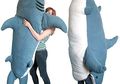 Unik Sleeping Bag Bentuk Ikan Hiu