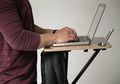Meja portable ringkas untuk si penggila kerja