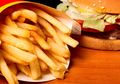 Rupiah Melemah, Waspada Tawaran Paket Hemat di Restoran