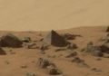Robot Penjelajah NASA Menemukan Piramida di Mars