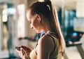 Efektifkah Olahraga Menggunakan Pelatih Online?