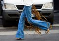 Tip Memilih Celana Jin Sesuai Bentuk Tubuh