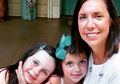 Stephanie Ballard, Ibu 2 Anak yang Meninggal oleh Penyakit Misterius Setelah Seharian di Kolam Renang