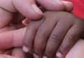 Syarat-syarat Pengangkatan Anak oleh WNA Terhadap Anak WNI yang Lahir di Luar Negeri