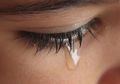 Jangan Tahan Tangismu! Luapan Emosi yang Dikeluarkan Lewat Tangisan Justru Tanda Kuatnya Mental