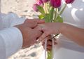Berhenti Menanyakan "Kapan Nikah?" Kepada Kerabat, Ini Dia Alasan Generasi Milenium Menunda Menikah