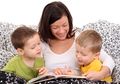 Anak Belajar Bahasa (3): Ibu Perlu Mendongeng