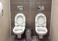 Tak Mau Buat Toilet di Dalam Rumah dan Paksa BAB di Tempat Terbuka, Seorang Istri Gugat Cerai Suaminya