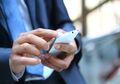 3 Kebiasaan Mengejutkan Orang Jepang Saat Gunakan Smartphone, Nomor 1 Bisa Kita Tiru