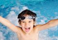 Apa Perlu Mandi Sebelum Berenang?