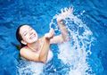 Jangan Pernah Melakukannya Lagi! Inilah Bahaya Buang Air Kecil Di Kolam Renang Ketika Berenang
