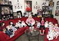 Marilyn Mansfield, Perempuan yang Merawat 300 Bonekanya Bagai Anak Sendiri