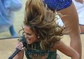 JLo Bergoyang Samba di Pembukaan Piala Dunia 2014