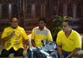 Aburizal Bakrie Mengklarifikasi Video Liburannya Ke Maladewa