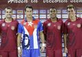 Unik! Jersey Sepakbola Bergambar Che Guevara