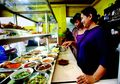 Berat, Sistem Pengkaderan di Warung Tegal dan Warung Pecel Lele Ternyata Sangat Kompleks